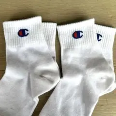 Champion 靴下 23-25 チャンピオン　白　ワンポイント　学生のサムネイル