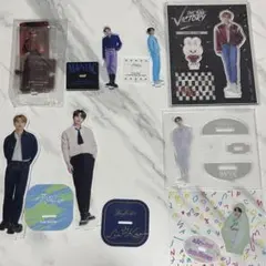 StrayKids スキズ　LeeKnow リノ　アクリルスタンド　アクスタ