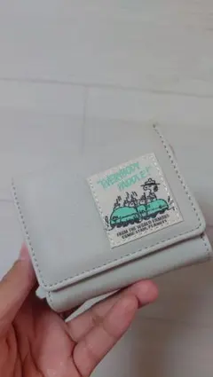 スヌーピー　折り財布