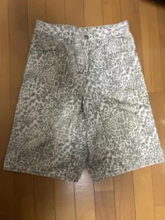 ZARA レオパード柄 ショートパンツのサムネイル