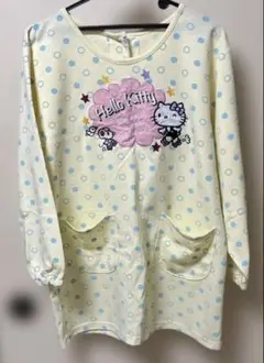 ハローキティ 長袖エプロン 保育士さん幼稚園の先生　お値下げ♪