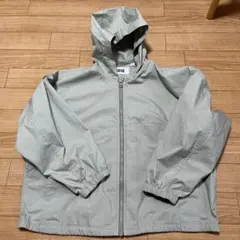 最終価格‼️ユニクロ　フード付きアウター　薄手