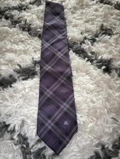 オシャレ⭐️【バーバリーブラックレーベル】上品なノバチェックネクタイ（紫）⭐️