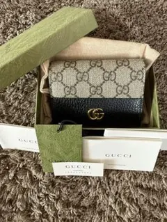 GUCCI GGパターン 二つ折り財布