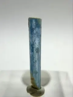 アクアマリン 原石 ベトナム産　0.88ct 高品質　天然石　原石　鉱物　標本