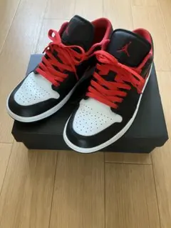 未使用 ジョーダン 1 ローカット ブラック/ホワイト/レッド 26.5