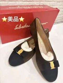 フェラガモ　フラットシューズ　サイズ7 フェラガモ新品】 サイズ7(24センチ) フラットシューズ レディース