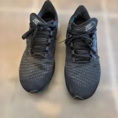 NIKE ZOOM PEGASUS 37 ブラック スニーカーのサムネイル