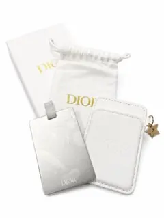 Dior ノベルティ コンパクトミラー 巾着セットのサムネイル