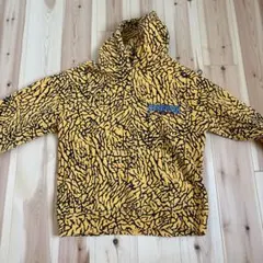 【超希少デザイン】ブラックアイパッチ 即完売 総柄 刺繍ロゴ 入手困難 パーカー