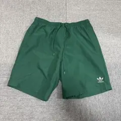 adidas トレフォイルロゴ ハーフパンツ グリーン