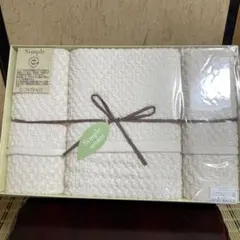 Item thumbnail for item a6889c4b-95da-46ba-9e3f-0fd3ab6eb8ff