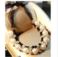 超人気　レディース　ネックレス　ペンダント　パール風　リボン　ブラック　ホワイト