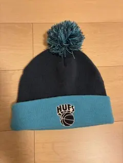 HUF ポンポン付きニット帽
