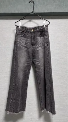 キラキラストーン付ワイドレッグデニムパンツ