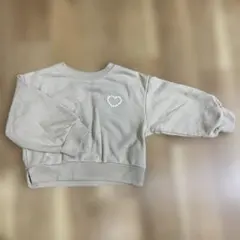 ベージュ ハートデザイン トレーナー