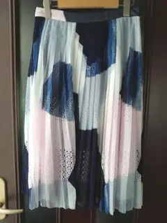 【美品】バナリパのカットワークプリーツスカート