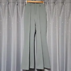 FREE’S MART センタープレス フレアパンツ ブルー