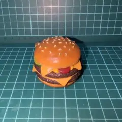 マクドナルド　ダブルチーズバーガー　目印チャーム　年代物
