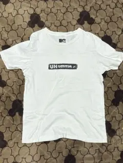 GU Tシャツ