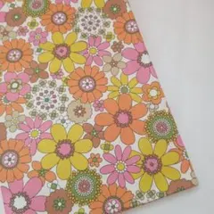 レトロポップ 生地