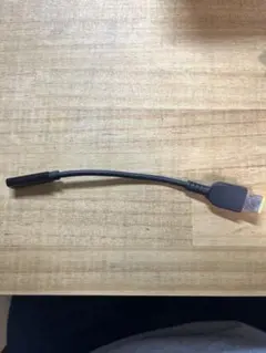 USB-A to USB-C ケーブル