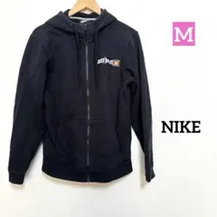 NIKE ブラック ジップアップパーカー