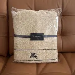 BURBERRYバーバリーバスタオル 新品未使用のサムネイル