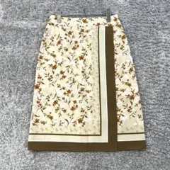 ☆ナチュラルビューティーベーシック【M】ベージュ系 花柄 ラップ風スカート 春秋のサムネイル