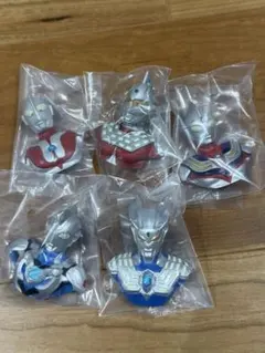 一番くじ　ウルトラマン　E賞　英雄頭鑑5種のサムネイル