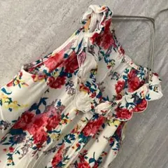 美品 Nina Ricci 花柄 ノースリーブ シルクトップス お花柄薔薇 - メルカリ