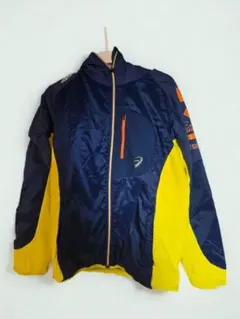 ASICS　A77　フード付き　中綿入り　ウインドブレーカー　パデッドパーカー