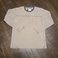 Columbia AE6803-237 ベージュ長袖Tシャツのサムネイル