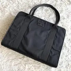 GUCCI ビジネスバッグ ナイロン ブラック 保存袋付きのサムネイル