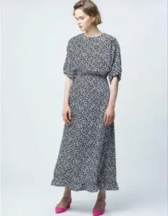 【美品】ロンハーマン ベロア マキシ丈 総柄 花柄 ロングワンピース 白 黒