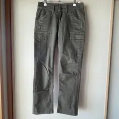ユニクロ　ストレッチ　カーゴパンツ カーキ　ウエスト58cm
