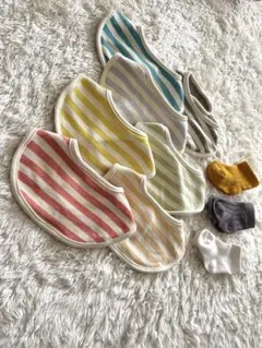 スタイ よだれかけ 7枚セット ベビー おまけ 靴下 最終価格