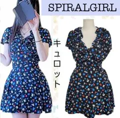 SPIRALGIRL 花柄　フリル　オールインワン キュロット　ワンピース　黒