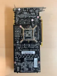 GeForce GTX 1070Ti グラフィックボード 本体のサムネイル