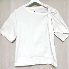 【LE CIEL BLEU】ツイストデザイン 半袖Tシャツ ホワイトのサムネイル