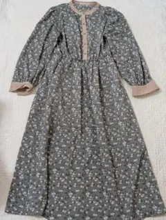 ロングワンピース 長袖 花柄 緑 NICE CLAUP