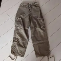 ベージュ カジュアルパンツ ゴムウエスト