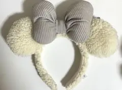 ディズニー　ミニー　ボアカチューシャ　ホワイト