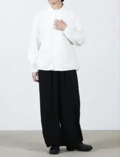 美品　LOLO ロロ　ニュースタンダードシャツ　コットン　オフホワイト　長袖のサムネイル