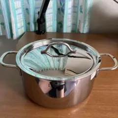 Item thumbnail for item f9732a76-9f94-4636-a736-1f44a51a3b25