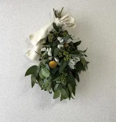 Item thumbnail for item 598aeed8-8f60-46cb-8727-7519935f779b