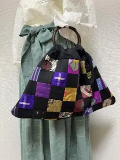 銘仙リメイク　レトロ　モダン　三角バッグ　ハンドメイド　グラニーバッグ