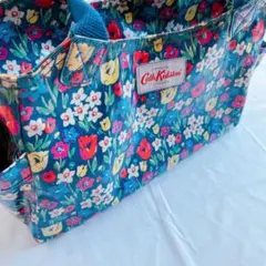 Cath Kidston キャスキッドソン トートバッグ 花柄 ネイビー 大容量のサムネイル