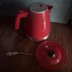 DeLonghi 電気ケトル 本体 レッドのサムネイル