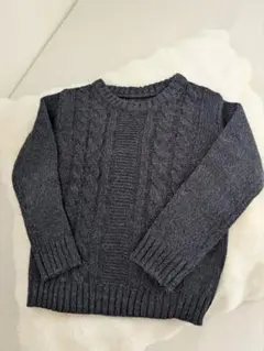 ダークグレー ケーブル編み セーター